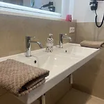 Ferienwohnung, 2 Zimmer, 4 Bis 6 Personen, 67 Qm, Mit Grossem Balkon, Entlang Am Fluss, An Der Aach, Am Bodensee, Nah Am Naturschutzgebiet Apartment Singen
