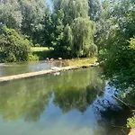 Ferienwohnung, 2 Zimmer, 4 Bis 6 Personen, 67 Qm, Mit Grossem Balkon, Entlang Am Fluss, An Der Aach, Am Bodensee, Nah Am Naturschutzgebiet
