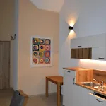 Ferienwohnung, 2 Zimmer, 4 Bis 6 Personen, 67 Qm, Mit Grossem Balkon, Entlang Am Fluss, An Der Aach, Am Bodensee, Nah Am Naturschutzgebiet Apartment Singen